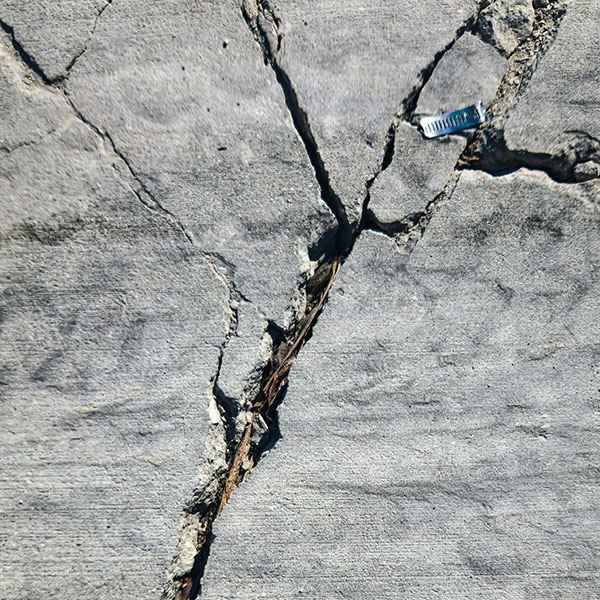 Cracked concrete